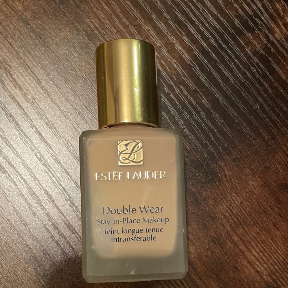 Estee Lauder Double Wear Stay-in-Place Makeup - Bone 1w1